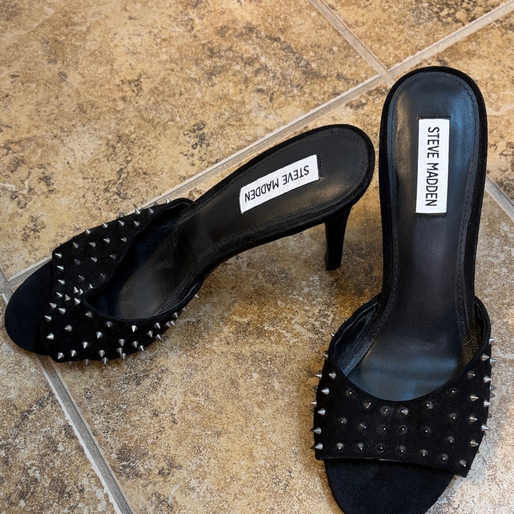 Steve Madden Black Studded Slide Mules - Picture 2 of 3